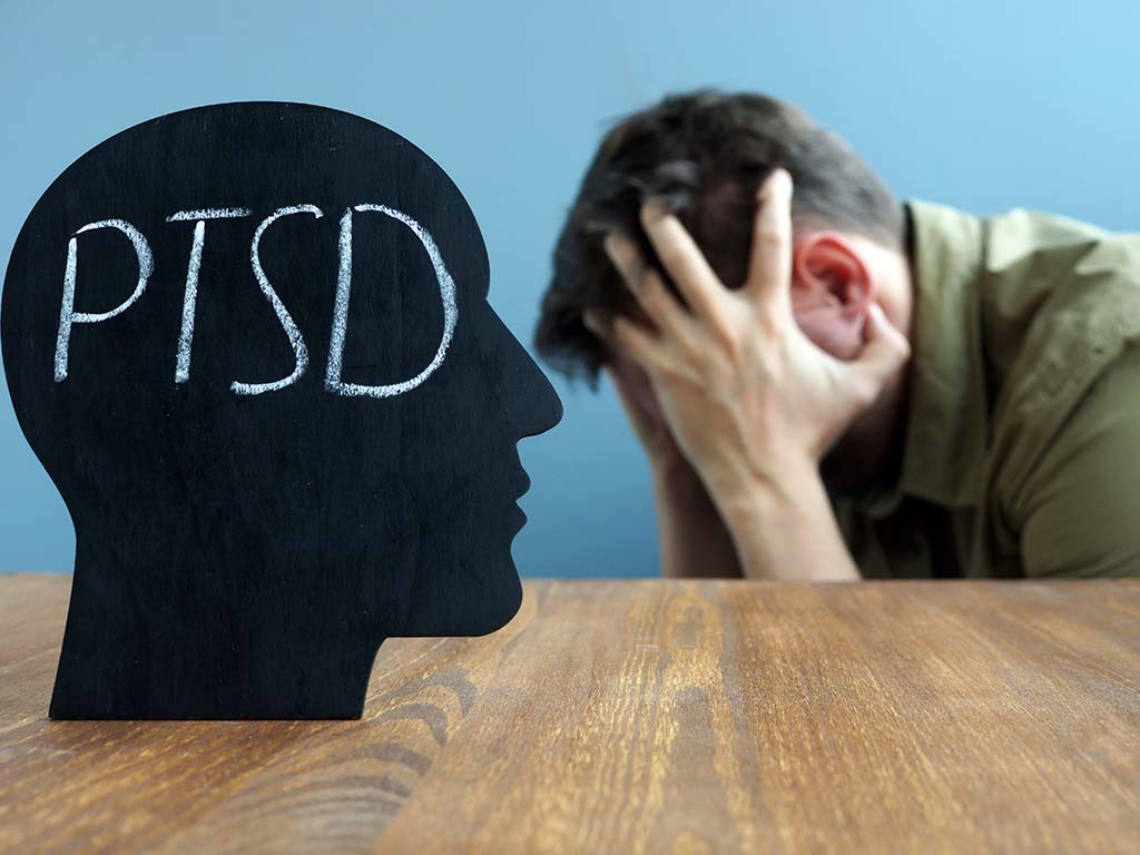 Oahu resident struggling with PTSD. Counseling in Honolulu, trauma therapy, Wellness Counseling Center.